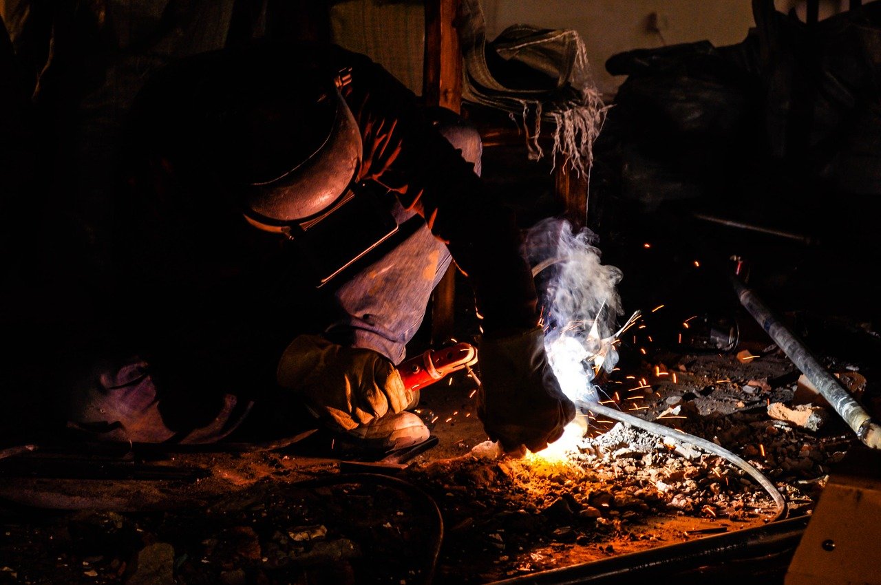 Quelles sont les étapes de fabrication d’un portail sur-mesure ?